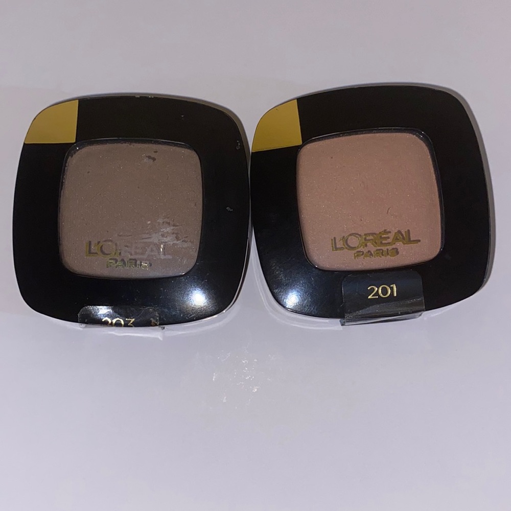 2- L'Oreal Paris Colour Riche Monos Eyeshadows